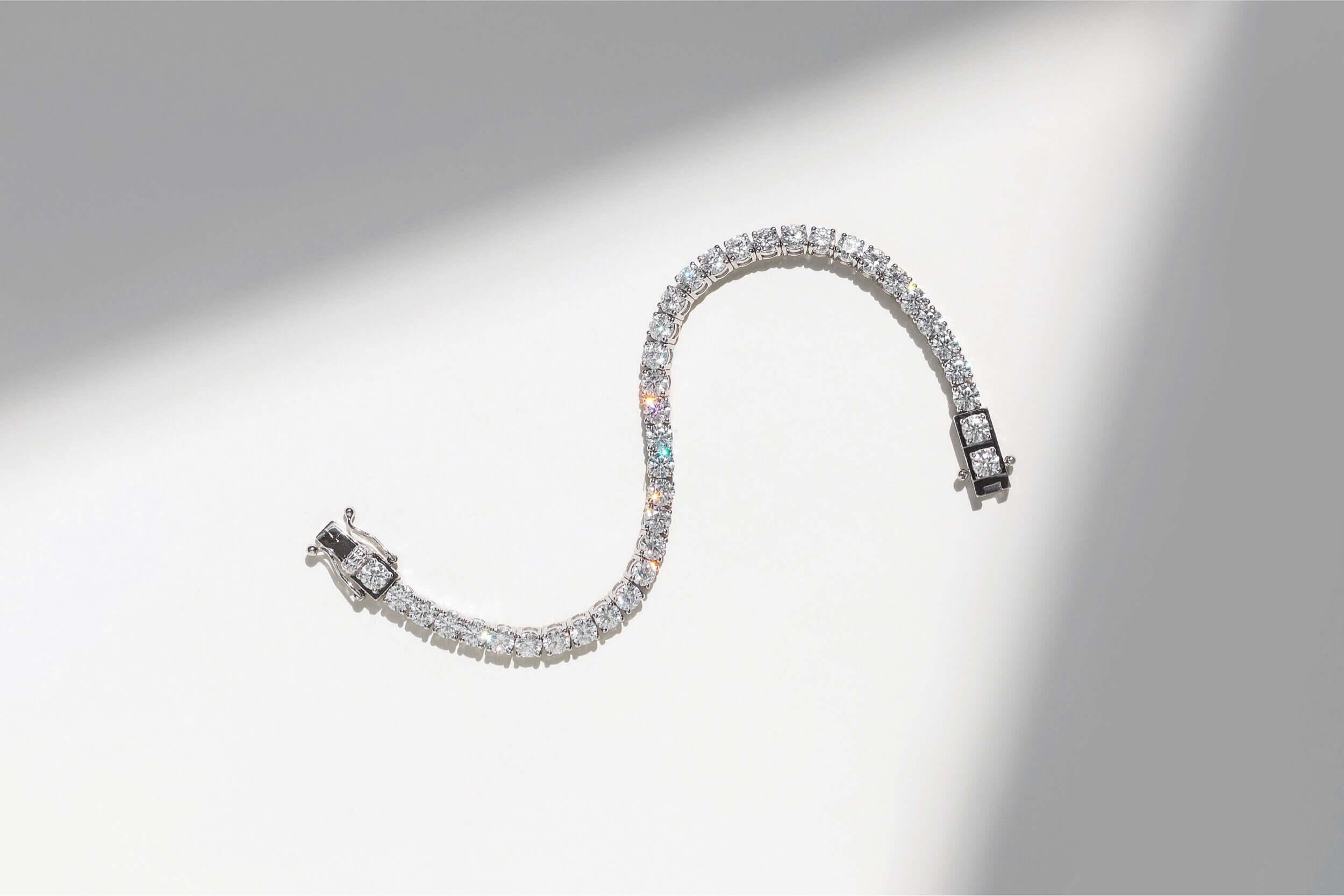 Lab-Grown Diamond Bracelets | RadiantCarat