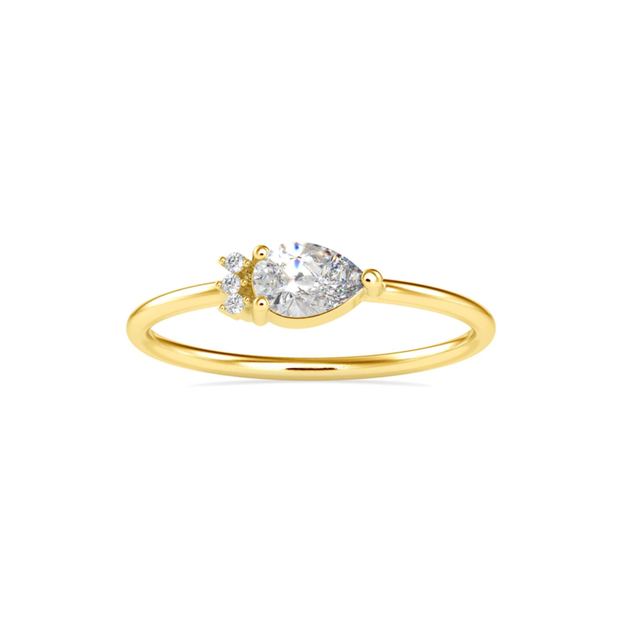 Pear-Shaped Lab-Grown Diamond Cluster Stackable Ring in Yellow Gold